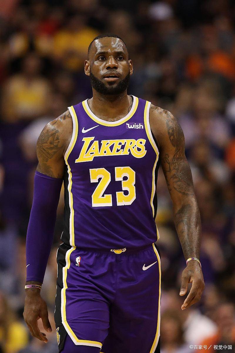 13战8胜，皇马是在新圣马梅斯西甲比赛取胜场次最多的球队（13战8胜！皇马保持新圣马梅斯西甲最多胜场）