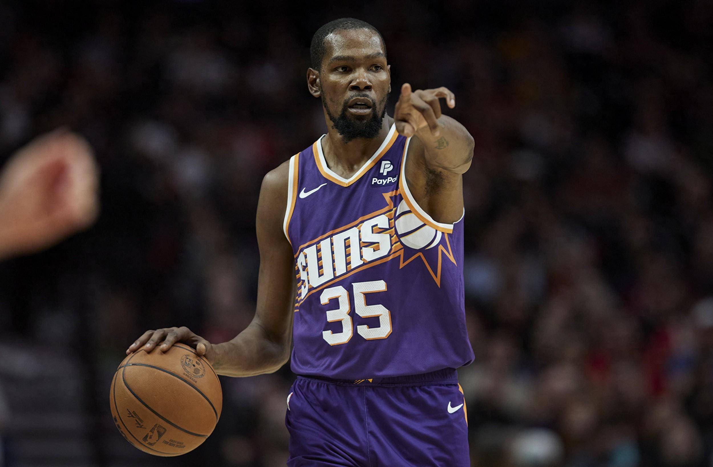 马德兴：米利西奇不敢热身U17女足，一年半不换血，足协当断则断（马德兴：米利西奇回避U17女足热身，18个月不调整人员，足协该断就断）