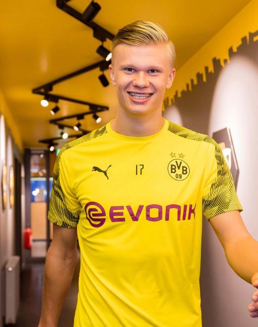 尤文官方：加蒂已接受部分半月板切除手术，球员开始康复计划